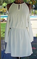 Bare Shoulders Slit Front And Back 3/4 Sleeve Short Dress Sz. L 38&Prime; Bust