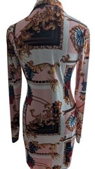 ​Guess Baroque Chain Print Bodycon Shirt Dress Pink Gold Long Sleeve Small Y2K