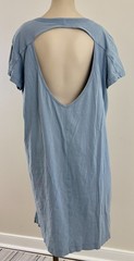 LULULEMON DAY TRIPPER Womens Sz 10/12 Blue Gray Cut Out Back Stretch Shirt Dress