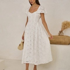 NWT Size MP – Extro&Vert Ada Flutter-Sleeve Broderie Midi Dress