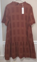 Petallush Woman’s 2XL S/S Stand up collar keyhole back Ruffle hem Dress NWT