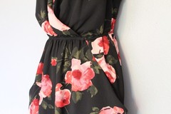 Wilfred Aritzia Sabine Black Floral Crepe Sleeveless Tie Back Dress Medium