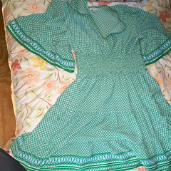 Max Studio Green Geometric Short Dress L A-Line V-Neck Smocked Flutter Sleeve221