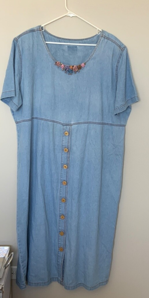 Plus Size 2X 3X Denim Midi Dress Button Front Floral Embroidery 25” Bust Unbrand