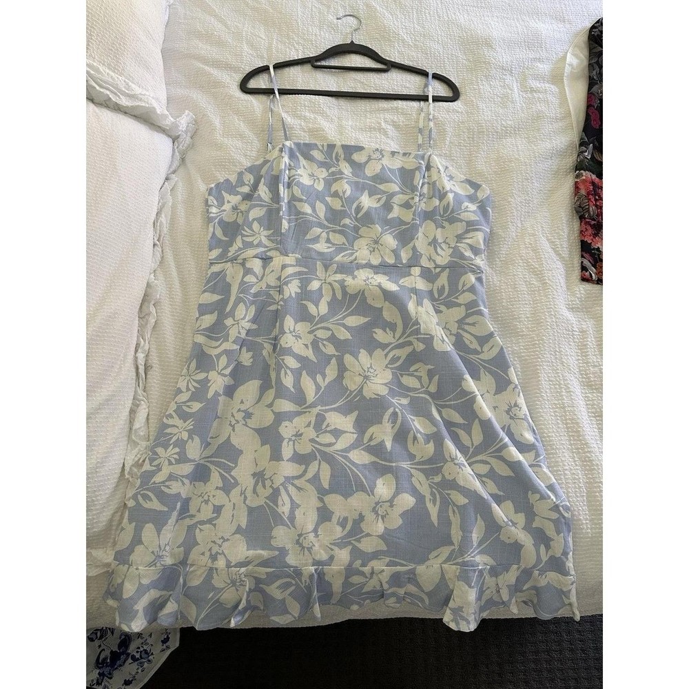 Ally size 16 Baby blue and white dress