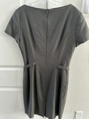 Hugo Boss Womens 8 Sheath Dress Gray Virgin Wool Blend Career Minimalist V Neck