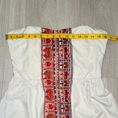 Roxy White Strapless Smocked Top Embroidered Tribal Border Dress L G G