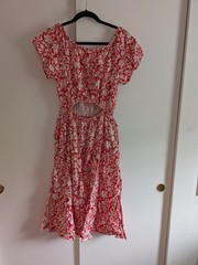 Universal Thread Red White Floral Midi Sundress Cut Out in Back Size M Cotton