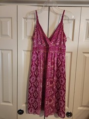 Bandolino summer dress. size 8, pink and lavander, spaghetti straps