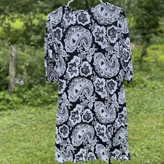 Midi Shift Dress Size Medium Black White Paisley Fairy Office Work