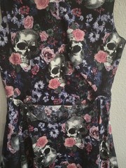 Hot Topic Hell Bunny Rockabilly Pin Up Blue Floral Dress W/Skulls Keyhole L NWT