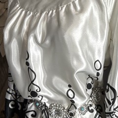 Sunny Leigh White Black Abstract Satin Shift Dress Scoop Neck Beaded S