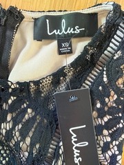 NWT Lulus Black Lace Sleeveless Bodycon High Neck Scalloped Hem Dress XS