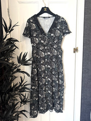 Disturbia UK Size 6 Black White Grey Nightbloom Floral Lace Button Up Midi Dress