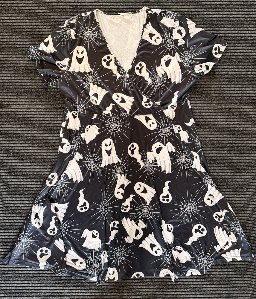 Halloween Ghost & Spiderweb Print Dress Size 6XL