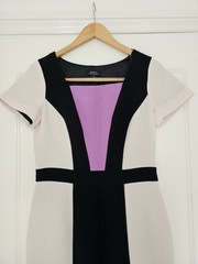 Woman&rsquo;s cream colour formal/office, pencil dress size 10. short sleeve.