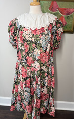 Vintage Lady Dorby Floral Lace Bib Modest Dress Union Made Cotton Large Puff