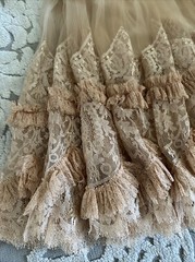 Authentic NEW BURBERRY Women&rsquo;s Nude RUNWAY Tull / Lace Baby Doll Dress 6 US S