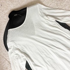 50 45rpm Dress Pintuck Embroidery R Logo White M