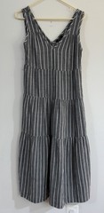 Quince 100% Organic Cotton Gauze Tiered Maxi Dress Sm Gray Stripe Summer Travel