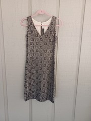 St John Women Knit Dress Size 2 Old Money Wool Blend Sleeveless Keyhole Back