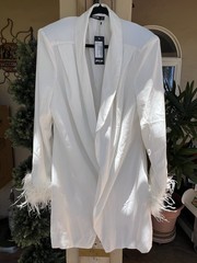 Nasty Gal White Feather Blazer Dress, Size 18, Missing 2 Buttons, New w/Tag
