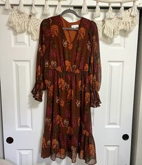 Gibson Latimer Women’s S Autumn Floral Chiffon Maxi dress, V-Neck