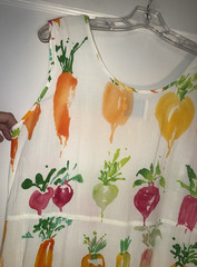 Vintage Jams World FoodArt Midi Shift Dress Radish Pattern Side Slit Size M e159