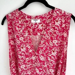 Untuckit Shift Dress M Lucy Sleevless Pink Floral Belted Pockets Ruffled Hem