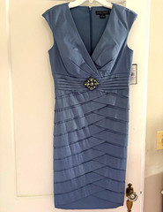 Jessica Howard Periwinkle Beaded Sheath Dress V-Neck Knee Length 6