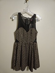 Material Girl Womens Triangle Dress zipper-down Black sleeveless L
