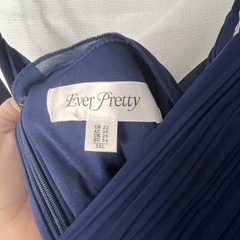 Ever Pretty – David’s bridal- Navy Spaghetti Strap V-Neck Maxi Dress Size 18