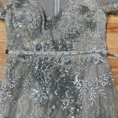 Mac Duggal NWT Embellished V-Neck Illusion Long Sleeve Gown Seamist Size 6 Blue