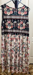 FLOWER PRINT DRESS XXL POLYESTER/WEAR CUT HEM OR HEM TO DESIDRED LENGHT