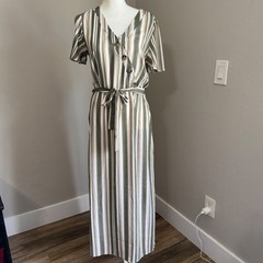 Naif Olive Green Striped Button Accent Maxi Dress Short Sleeve Belted Medium