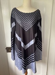 Tendency size 14 L Nwt Grey Black stripe Trapeze Dress Stretch Jersey long sleev