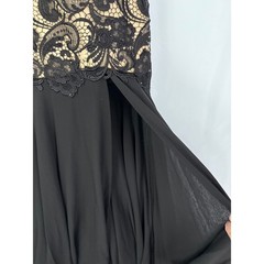 Camille La Vie Black Lace Illusion Gown Dress Formal Open Back Rhinestone Size 0