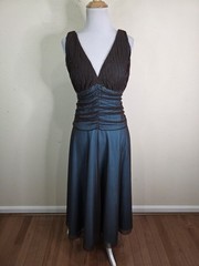 Vintage Y2K JS Boutique Beaded Tulle Deep V-Neck Formal Dress Size 14 Brown Blue