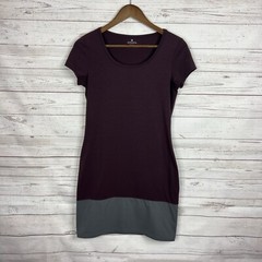 Athleta Ella T-Shirt Dress Size XS Burgundy Gray Colorblock Short Sleeve