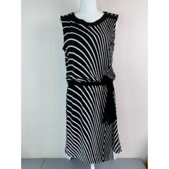 White House Black Market women&rsquo;s medium black gold drop waist stretch dress