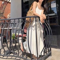 Flattering Pleated Silhouette Lazy Style Dress for Women Inner Wear Option