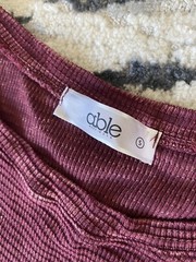 Women&rsquo;s Able Waffle Knit Burgundy Scoop Neck Shift Dress Size S Lace detail Boho