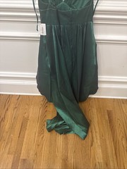 B. Darlin High-low Emerald Green Formal V-neck Dress Prom Evening Gown Sz 5/6