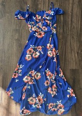 Women&rsquo;s Floral Maxi Dress Medium, Lightweight, Partially Lined
