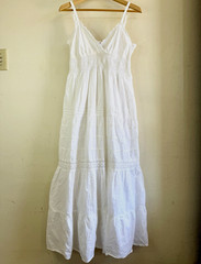 Speed Control New York M Sleeveless White Lace Strappy V-Neck Maxi Dress