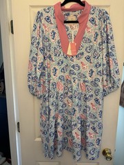 Simply Southern Women&rsquo;s L UPF 50+ Oyster Graphic V-Neck Long Sleeve Shift Dress