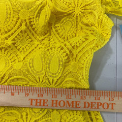 NWT Antonio Melani Lemon Yellow Daisy Lace Cap Sleeve Dress Size 4 Retail 199