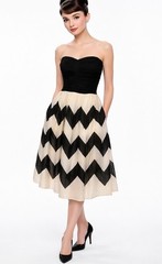 Leifnotes Anthropologie Black & White Zig-Zag Strapless Dress Size 4 Fit & Flare