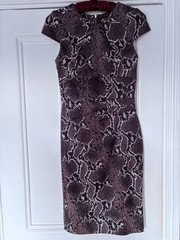 Karen Millen 10 UK Vintage Satin Grey Animal Snake Print Cocktail Pencil Dress