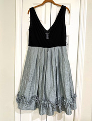 Kathy Roberts Black Gray Solid V-Neck Sleeveless A-Line Dress Size 14 Ruffle